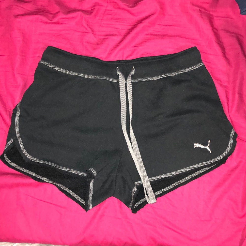 Puma Shorts - Picture 2 of 11